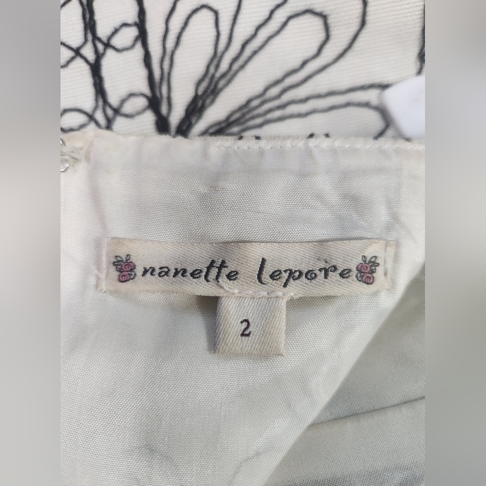 Nanette Lepore Skirt Size 2 Embroidery Stitching Lined Cotton Zip Fit & Flare - Picture 3 of 5